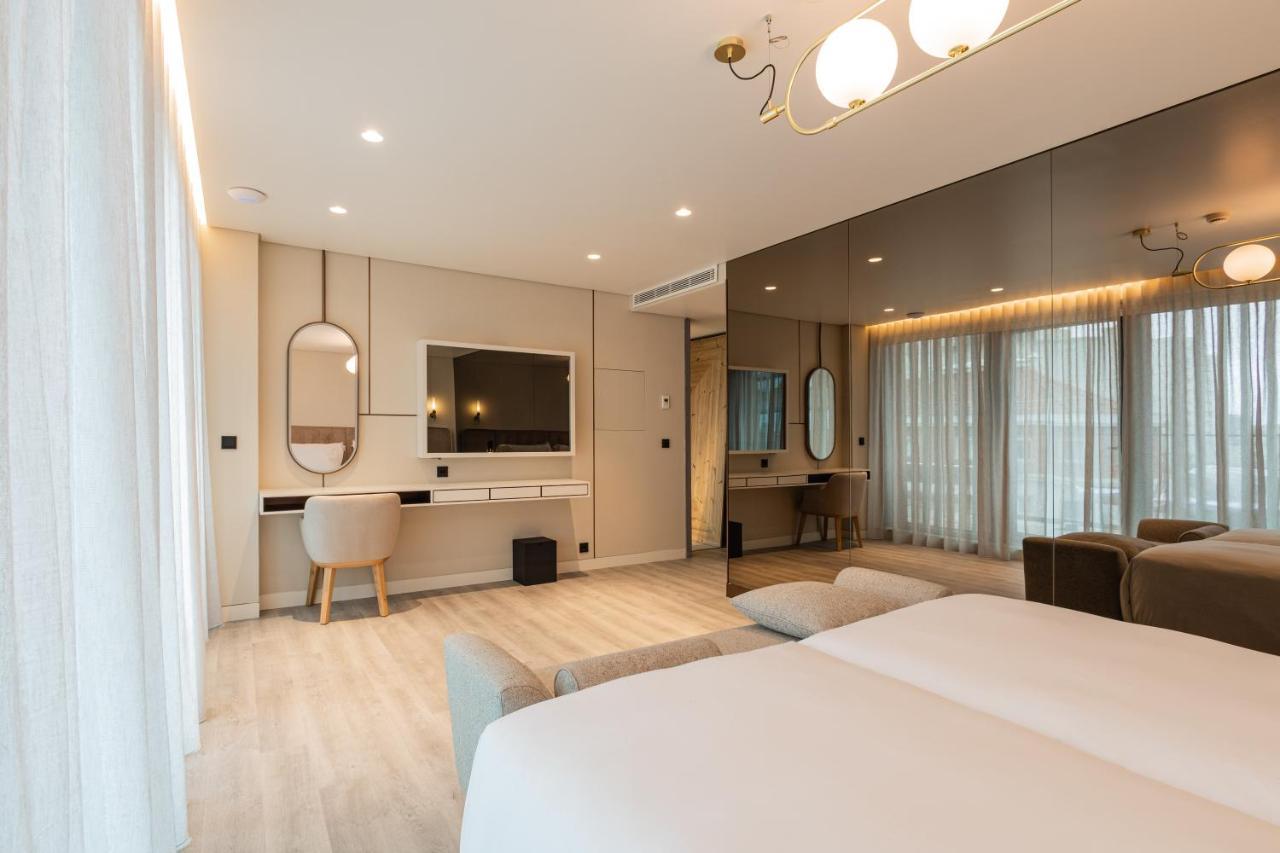 Luster Hotel Лиссабон Экстерьер фото