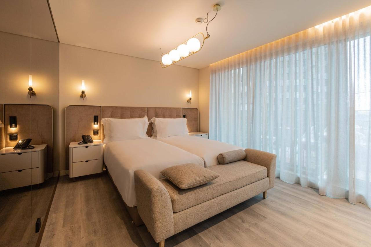 Luster Hotel Лиссабон Экстерьер фото