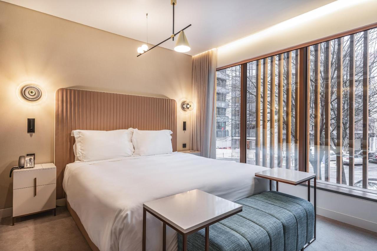 Luster Hotel Лиссабон Экстерьер фото