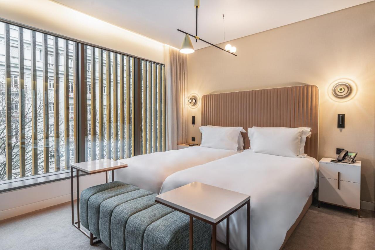 Luster Hotel Лиссабон Экстерьер фото